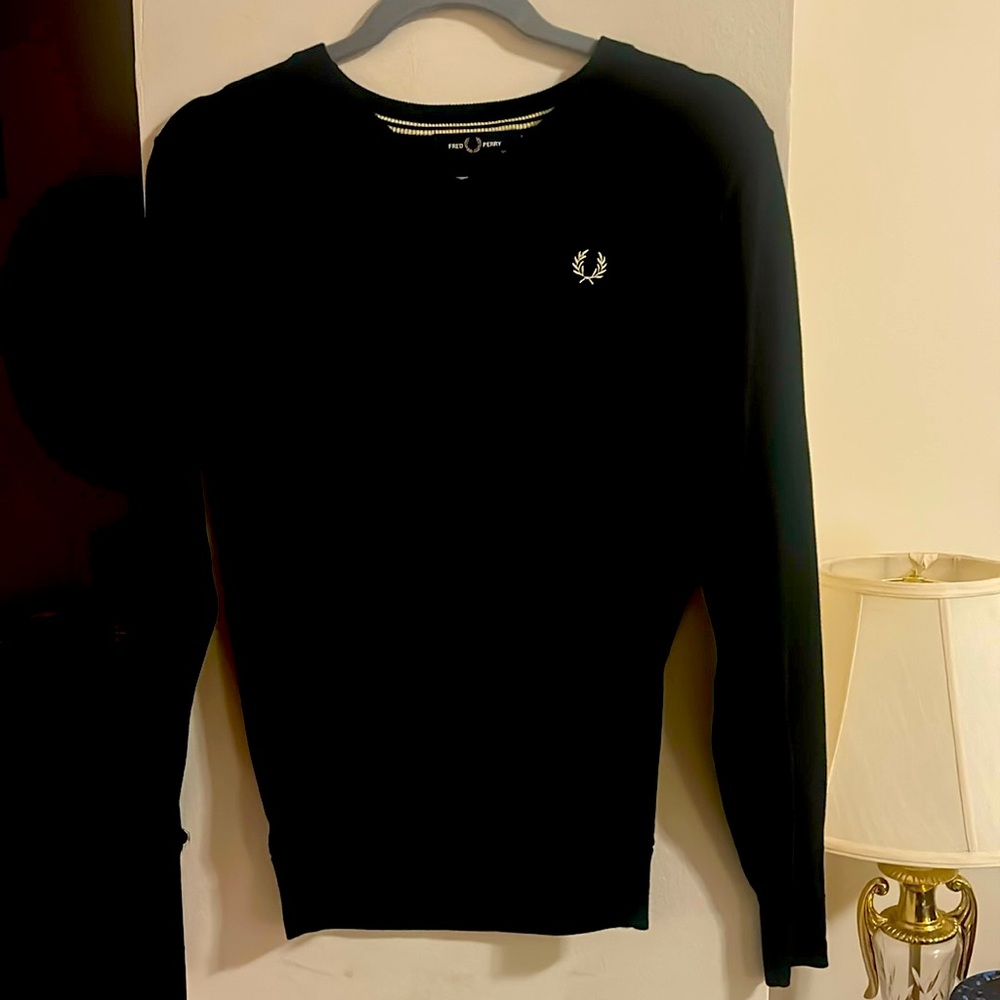 Fred Perry black sweater uk 8 USA 4. New without tags